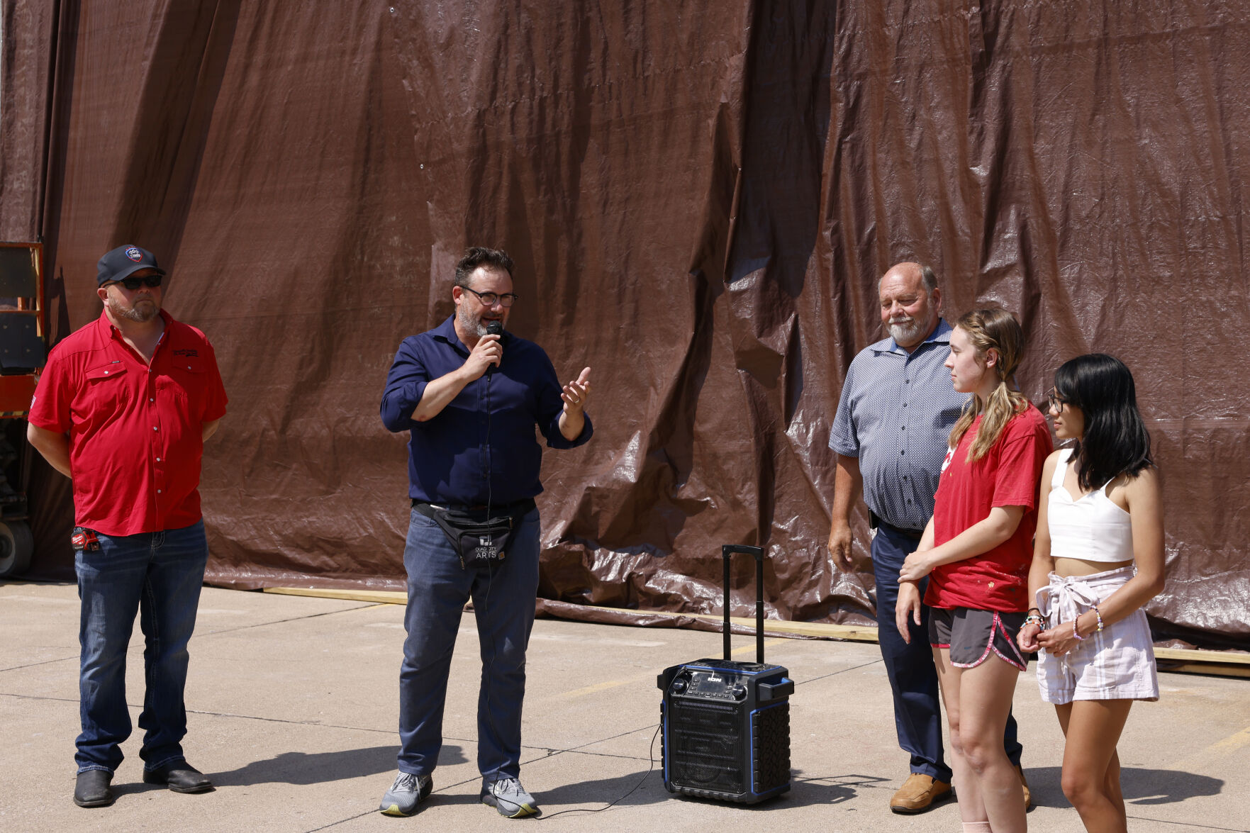 071224-qc-nws-mural 99.jpg